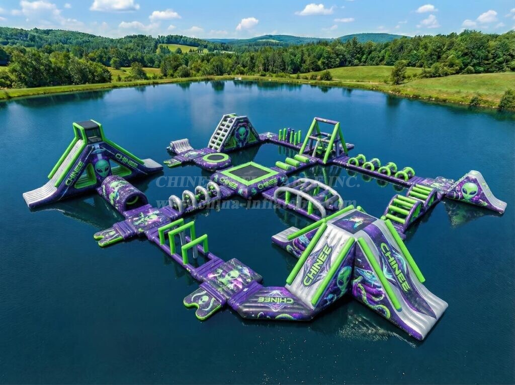 S756 Alien Theme Inflatable Water Park