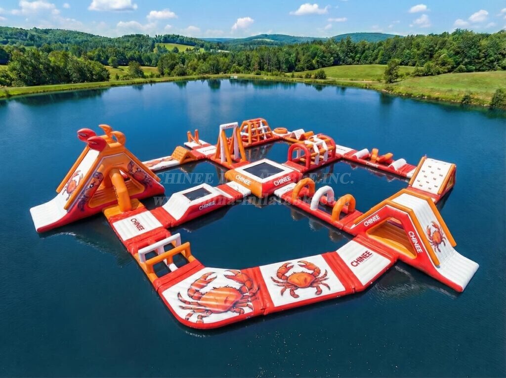 S770 Crab Theme Inflatable Water Park