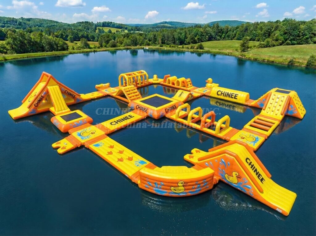 S777 Duck Theme Inflatable Water Park