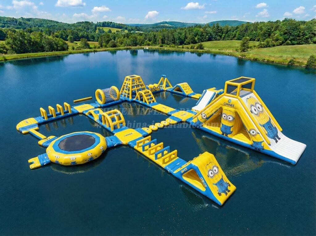 S909 Minions Theme Inflatable Water Park