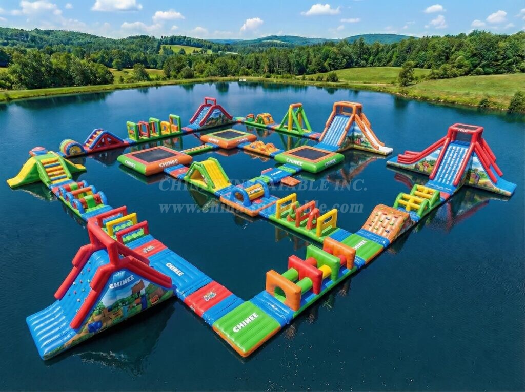 S924 Roblox Theme Inflatable Water Park