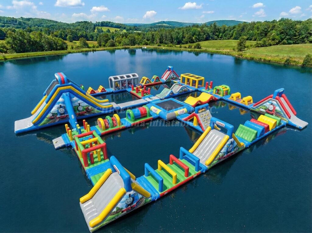 S942 Thomas & Friends Theme Inflatable Water Park