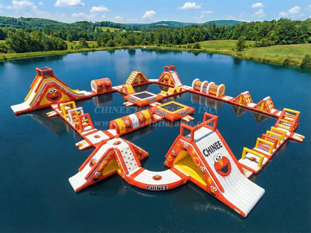 S943 Tickle Me Elmo Theme Inflatable Water Park