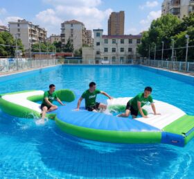T10-607 Popular Obstacle Courses Water Park Attraction For Lake Or Sea