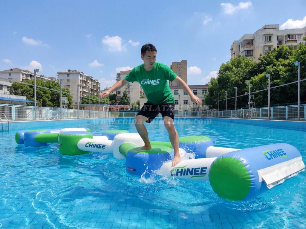 T10-627 Inflatable Frog Jump Water Obstacle Course