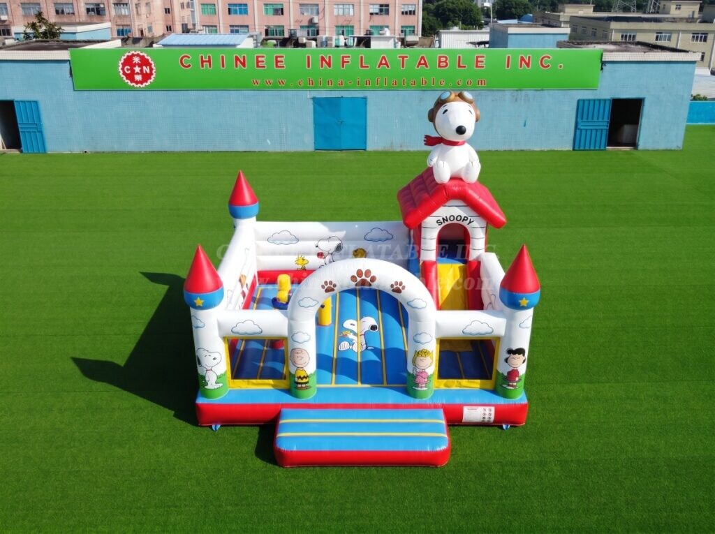 T2-9000 Snoopy Themed Inflatable Combo Bouncy Castle with Slide